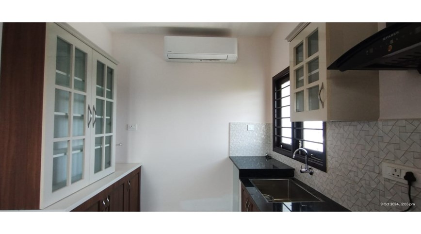 Flat In Adyar